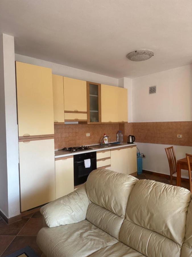 Heart Of Tirana Hotel Luaran gambar
