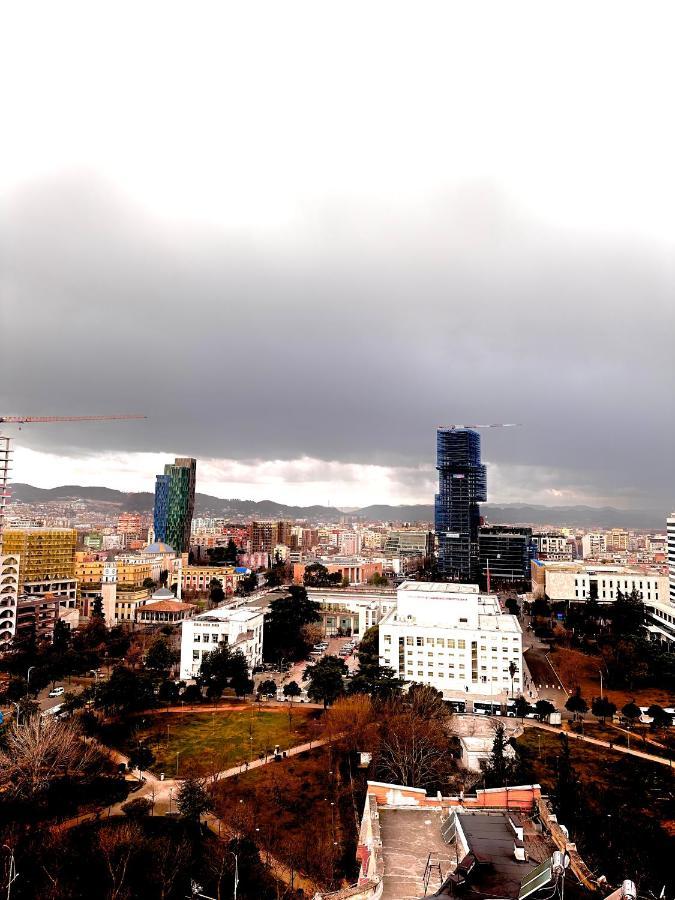 Heart Of Tirana Hotel Luaran gambar